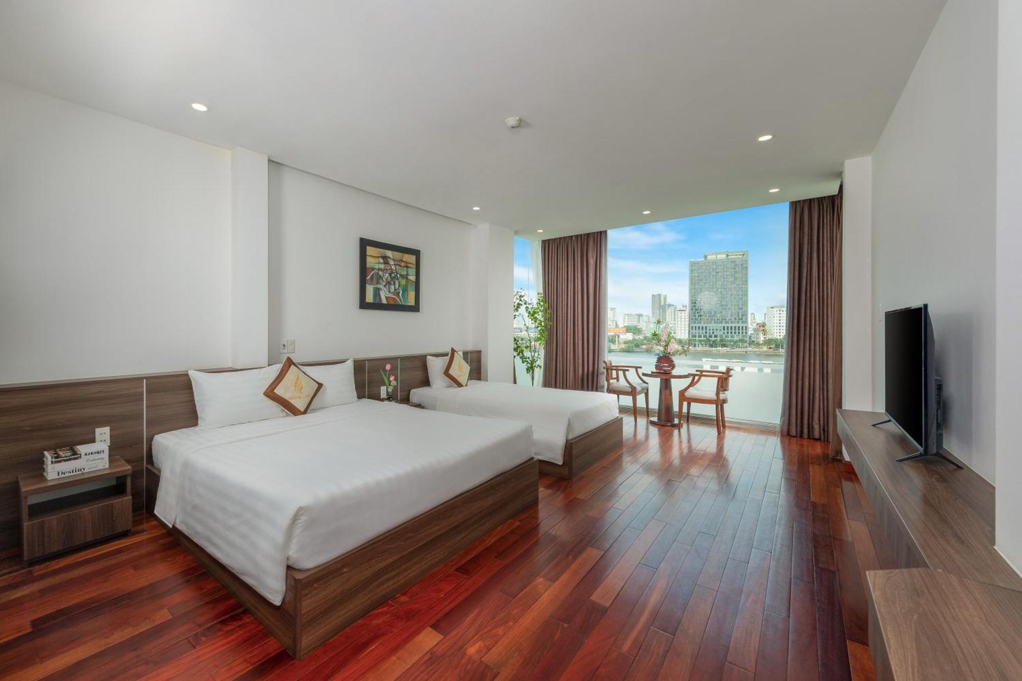 Hoang Linh Riverside Hotel Danang 外观 照片